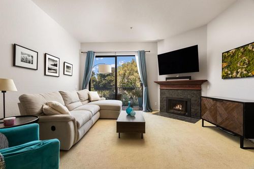 302-3450 3rd Ave, San Diego, CA, 92103-4938 | Card Image