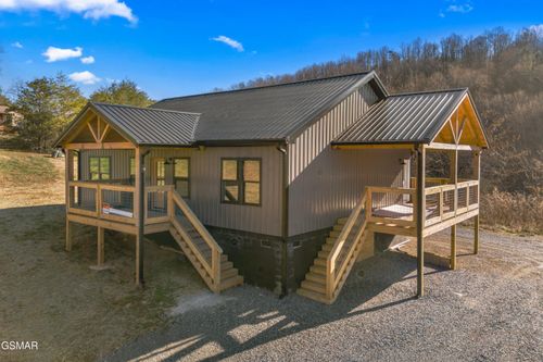 161 Greasy Cove Rd, Cosby, TN, 37722-2932 | Card Image