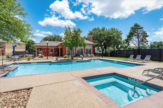 Enjoy a pool and spa! | Image 29