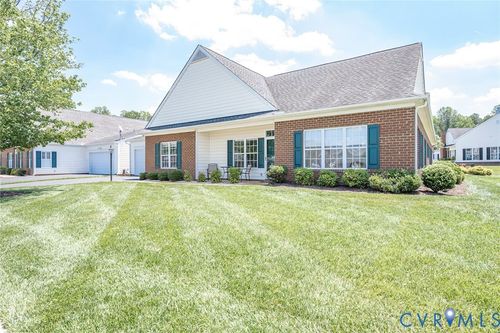 7402 Dress Blue Cir, Mechanicsville, VA, 23116-6572 | Card Image