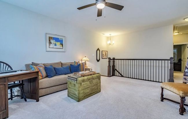 Upstairs living room area | Image 23