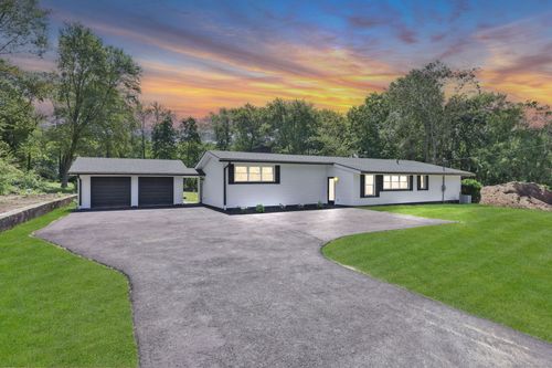 55 Harvest Ridge Rd, Stratford, CT, 06614-1030 | Card Image