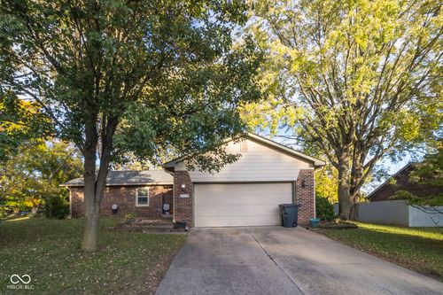 377 Old Farm Rd, Danville, IN, 46122-1447 | Card Image