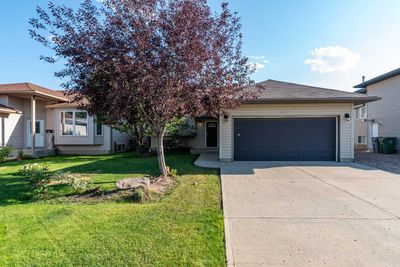 6817 39 A St, House detached with 5 bedrooms, 3 bathrooms and 4 parking in Lloydminster AB | Image 1