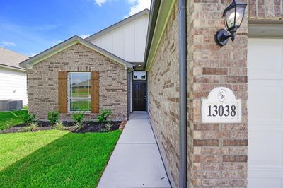 13038 Laura Lake Drive, House other with 4 bedrooms, 2 bathrooms and null parking in Willis TX | Image 2