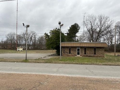 372 S Jefferson St, Ripley, TN, 38063-2052 | Card Image