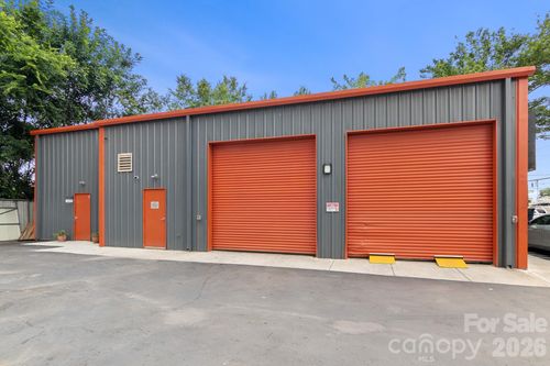 3413 S Tryon St, Charlotte, NC, 28217-1349 | Card Image