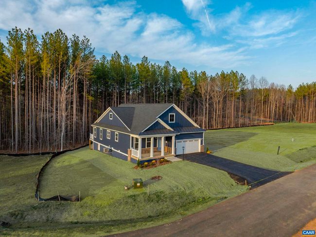 33 Whisperwood Ct, House other with 3 bedrooms, 3 bathrooms and null parking in TROY VA | Image 5