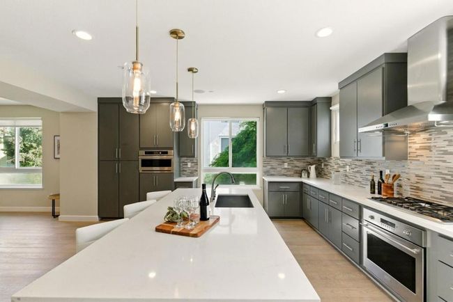 3069 Neves Rd, Townhouse with 4 bedrooms, 4 bathrooms and 2 parking in San Mateo CA | Image 18
