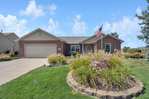 1286 Kenton Way, Troy, OH, 45373-8215 | Card Image