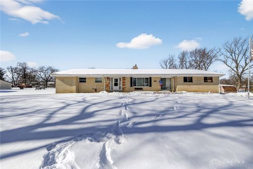 1025 Helke Rd, Vandalia, OH, 45377-9312 | Card Image