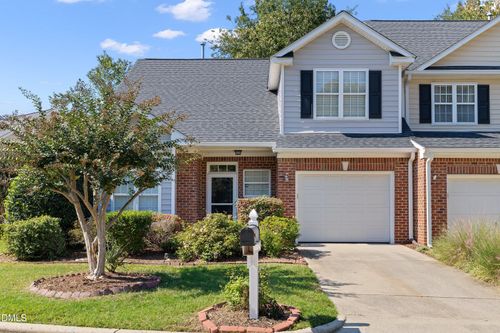 2032 White Pond Ct, Apex, NC, 27523-6272 | Card Image