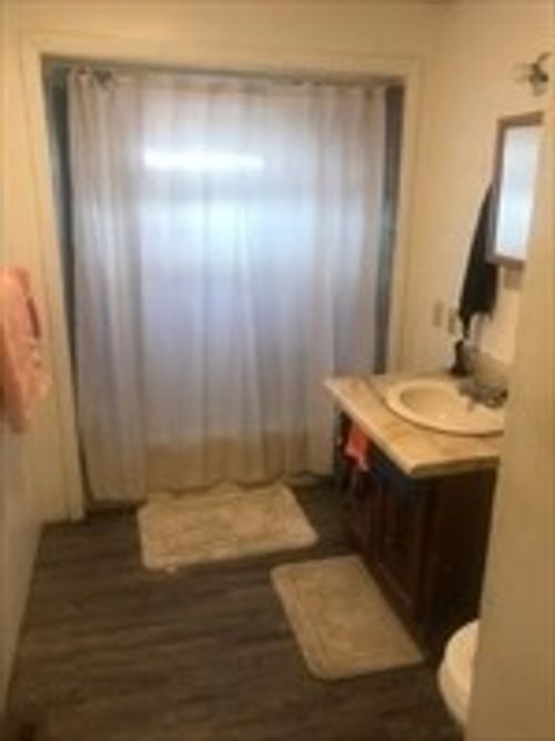 apt-1r-37 Winter St, Fitchburg, MA, 01420-4477 | Card Image