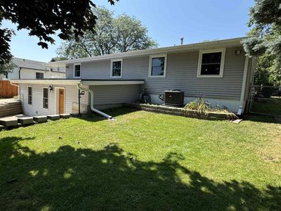 701 Vernon Avenue, House other with 4 bedrooms, 2 bathrooms and null parking in Madison WI | Image 3