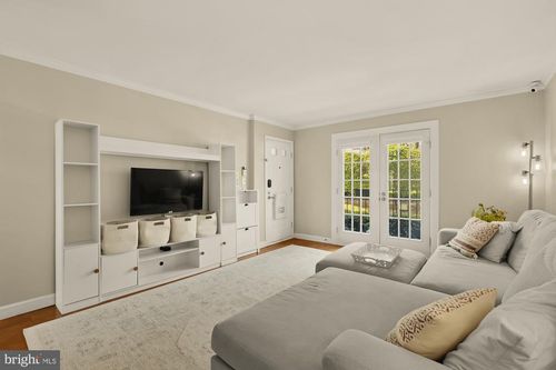 a-4608 28th Rd S, ARLINGTON, VA, 22206-1132 | Card Image