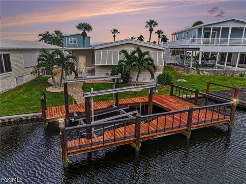 17620 Bryan Ct, FORT MYERS BEACH, FL, 33931-7103 | Card Image