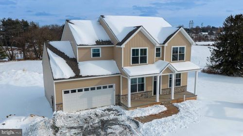 3847 Country Dr, DOVER, PA, 17315-3518 | Card Image