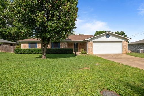 608 Craig Dr, Palestine, TX, 75803-6771 | Card Image