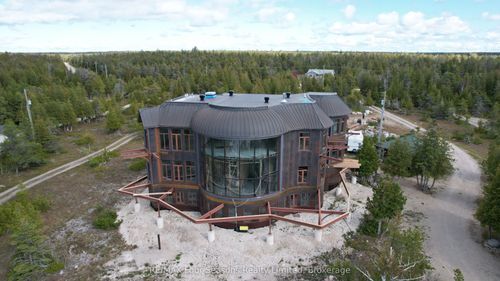 794 Dorcas Bay Rd, Tobermory, ON, N0H2R0 | Card Image