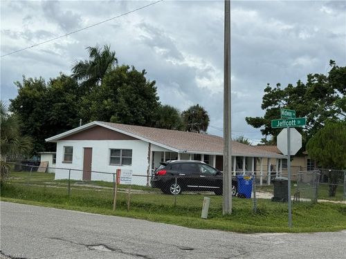 2629 Midway Ave, Fort Myers, FL, 33916-5717 | Card Image
