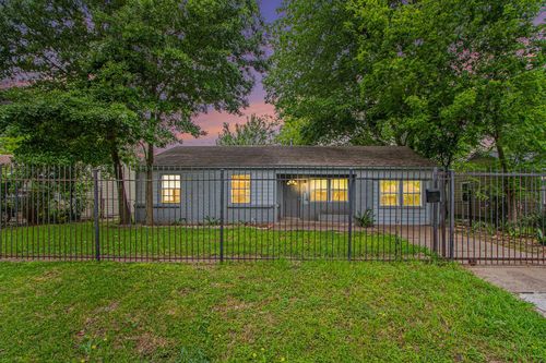 9414 Rosehaven Dr, Houston, TX, 77051-3129 | Card Image