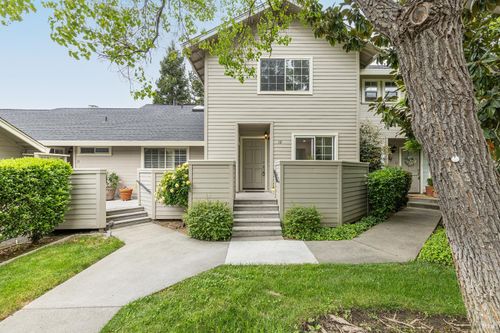 12 Valley Club Cir, Napa, CA, 94558-2051 | Card Image