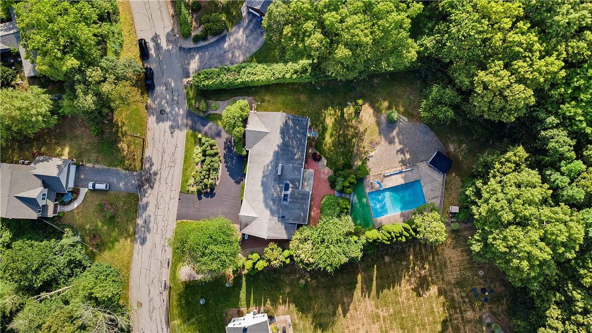 Residential in East Greenwich 4