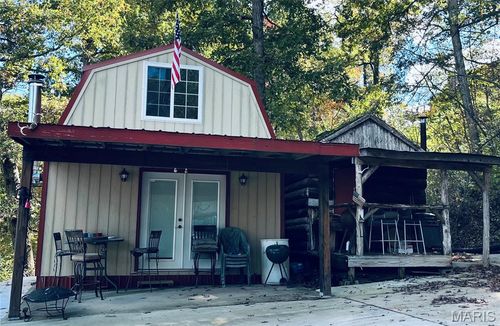9279 Beach Dr, French Village, MO, 63036-1364 | Card Image