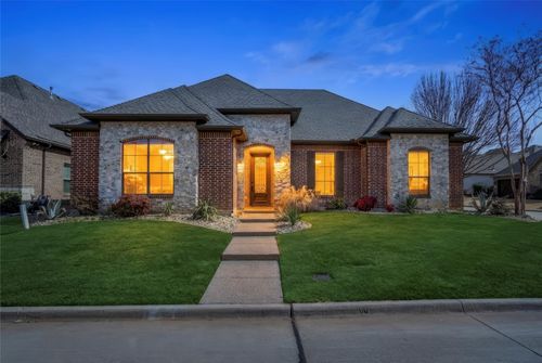 5919 Dry Creek Lane, Arlington, TX, 76017 | Card Image