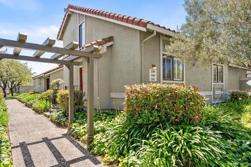 246 Crestview Dr, Watsonville, CA, 95076-2727 | Card Image