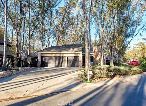 24961 Ravenswood, Lake Forest, CA, 92630-3239 | Card Image