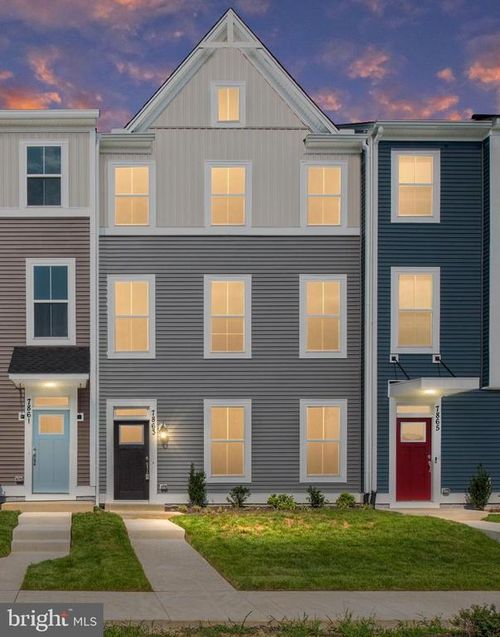 8804 Selby Ct, Spotsylvania, VA, 22551-2966 | Card Image