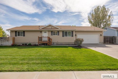 2305 Louise Lane, Idaho Falls, ID, 83402 | Card Image