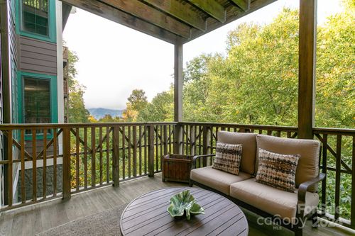 d102-222 Creekside Way, Burnsville, NC, 28714 | Card Image