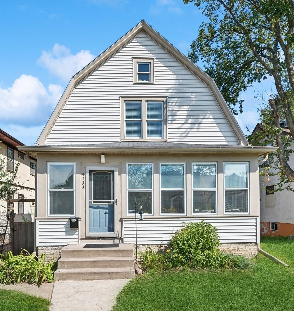 Chicago Ave, Minneapolis, MN 55407
