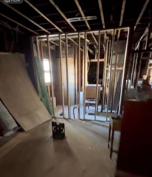 126 Brown St, Fall River, MA, 02724-2913 | Card Image