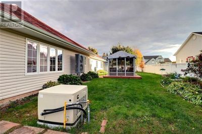 1047 Rue Barachois, House other with 3 bedrooms, 3 bathrooms and null parking in Dieppe NB | Image 3