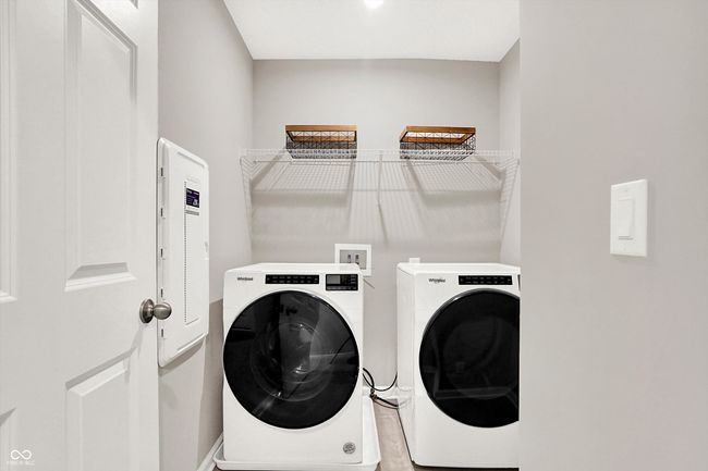 LAUNDRY ROOM | Image 38