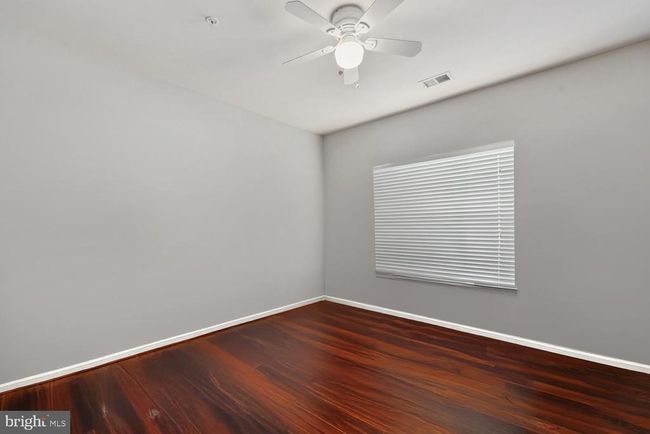 24606 Johnson Oak Ter, Townhouse with 2 bedrooms, 3 bathrooms and null parking in DULLES VA | Image 17