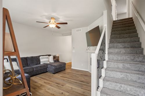 3960 Ne Timber Ln, Ankeny, IA, 50021-3348 | Card Image