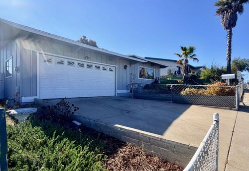 1712 Soto St, Seaside, CA, 93955-3942 | Card Image