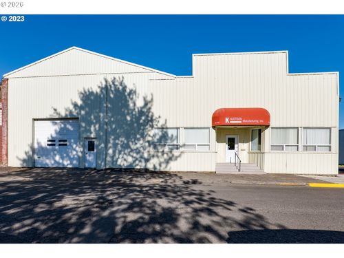 489 Front St, JunctionCity, OR, 97448 | Card Image