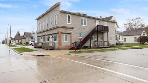 4-1335 Broadway Avenue, Sheboygan, WI, 53081 | Card Image