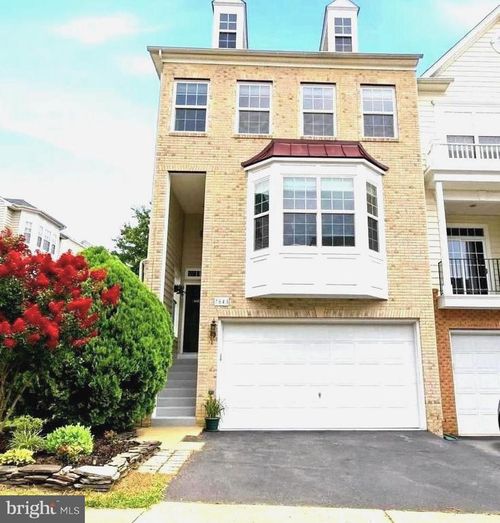 7843 Locust Leaf Ln, ALEXANDRIA, VA, 22315-6121 | Card Image