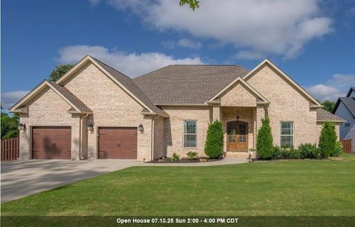 706 Saddleridge Way, Florence, AL, 35630-2966 | Card Image
