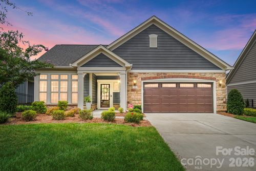 695 Poplar View Dr Nw, Concord, NC, 28027-0274 | Card Image