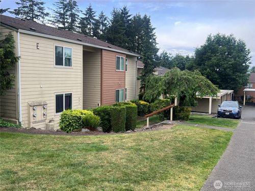 e202-23629 112th Ave Se, Kent, WA, 98031-5408 | Card Image