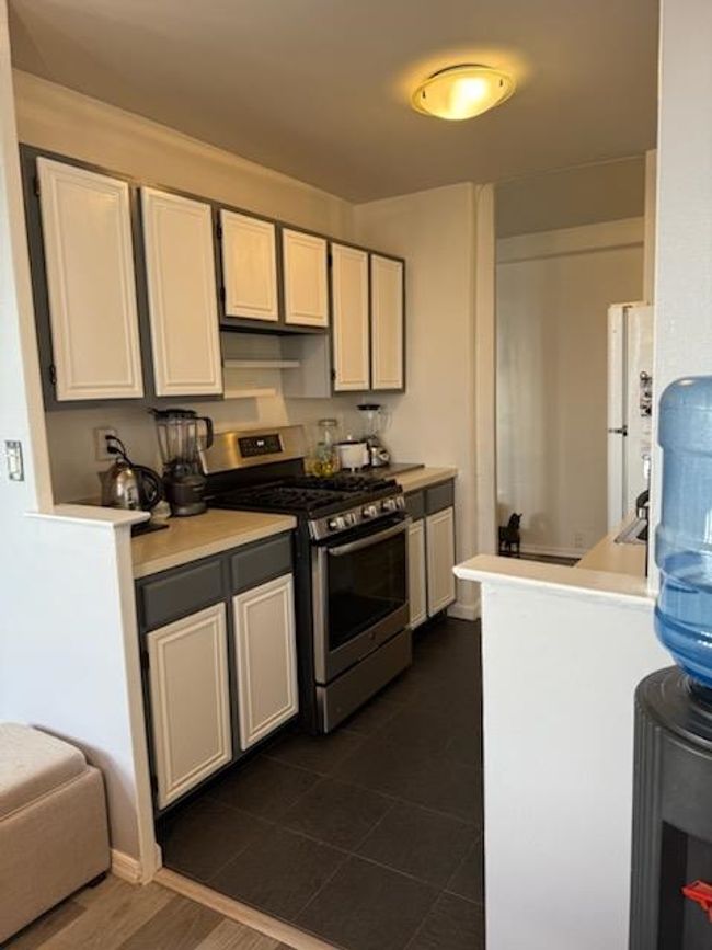 APT-12J - 1225 Kennedy Blvd, Condo with 1 bedrooms, 1 bathrooms and null parking in Bayonne NJ | Image 6