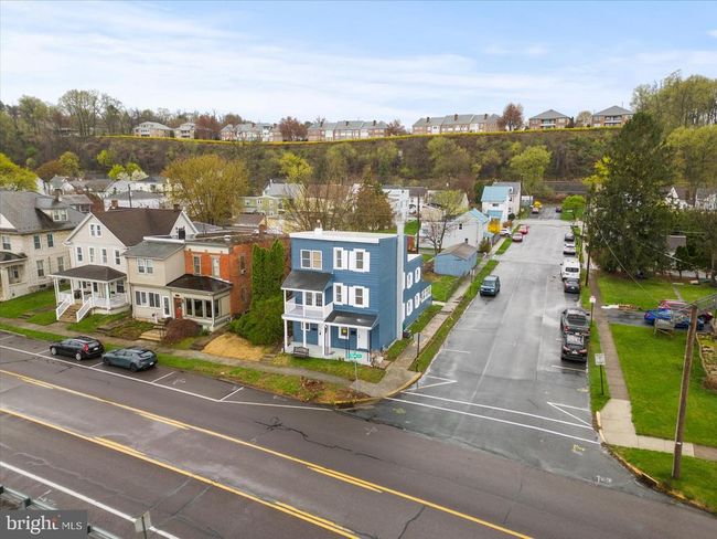 2 S Front St, Home with 3 bedrooms, 2 bathrooms and null parking in WORMLEYSBURG PA | Image 29
