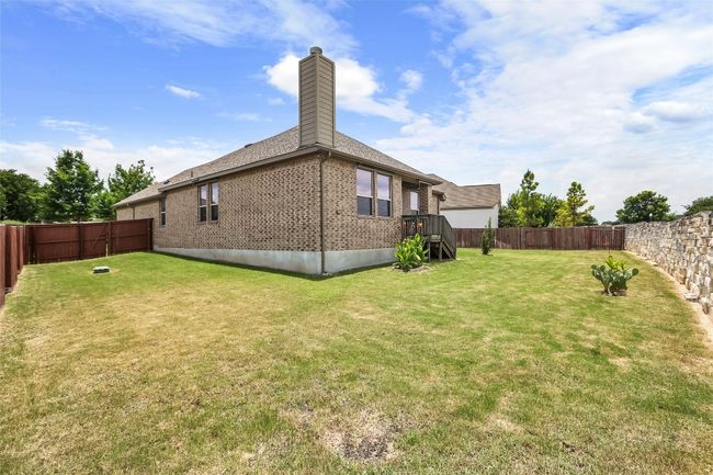 Backyard view | Image 32